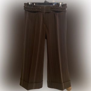 Renee Bardot low waisted capri slacks brown with pink detailed pinstripe